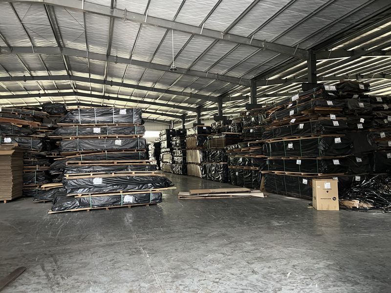 Dongguan Lingfeng Wood Industry Co., Ltd. manufacturer production line